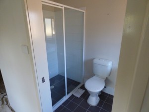 Before photos of an ensuite at Ashtonfield ready for renovation